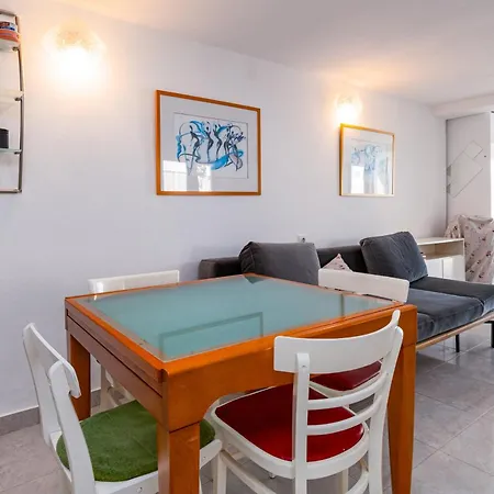 Apartments With Wifi Klenovica, Novi Vinodolski - 5530 Klenovica