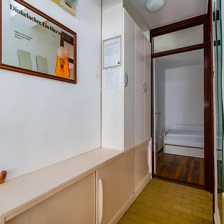 With Wifi Klenovica, Novi Vinodolski - 5530 Apartament